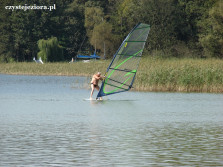 Tu są doskonałe warunki żeby zacząć przygodę z windsurfingiem,jezioro Lubikowskie 2014