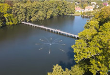 Most na jeziorze Lubiąż, fot: lubniewice.pl