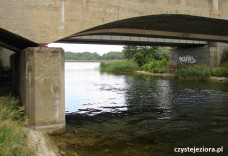 Most między jeziorami Wąsosko-Mikorzyńskim a Pątnowskim
