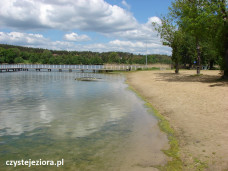 Jezioro Reczynek, pomosty, kąpielisko i fragment plaży